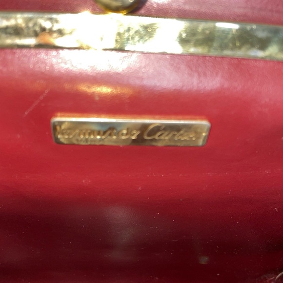 Auth CARTIER KissLock Crossbody Bag - Picture 15 of 15